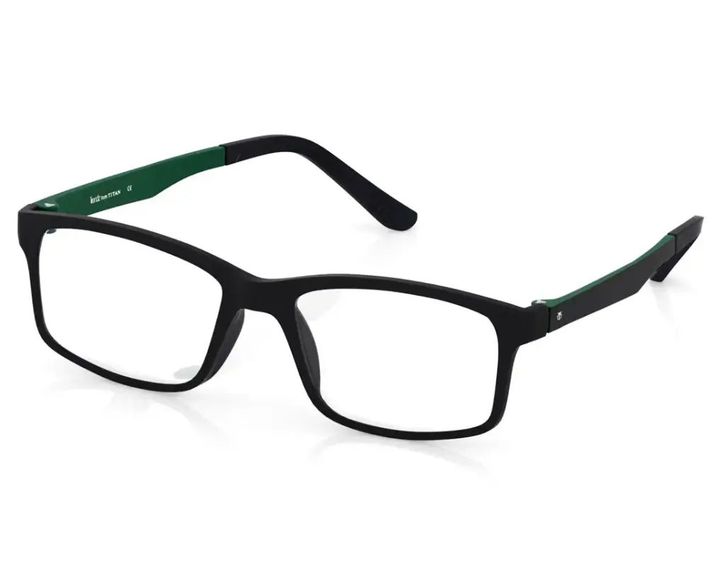 100% original TITAN Black Rectangle Rimmed TR Eyeglasse with original boxs (TR1161A1A1|53)
